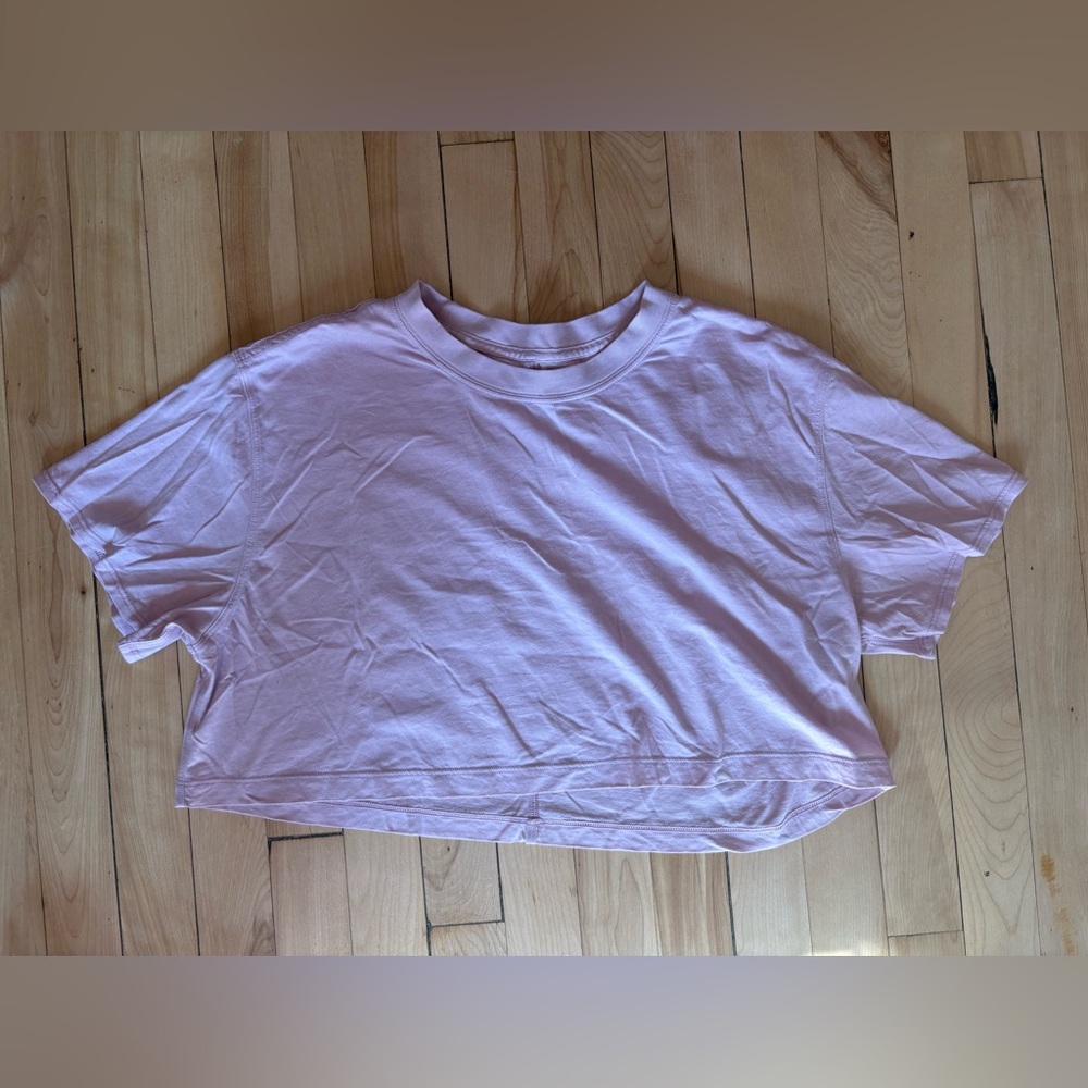 Lululemon Athletica Light Pink Crop Top